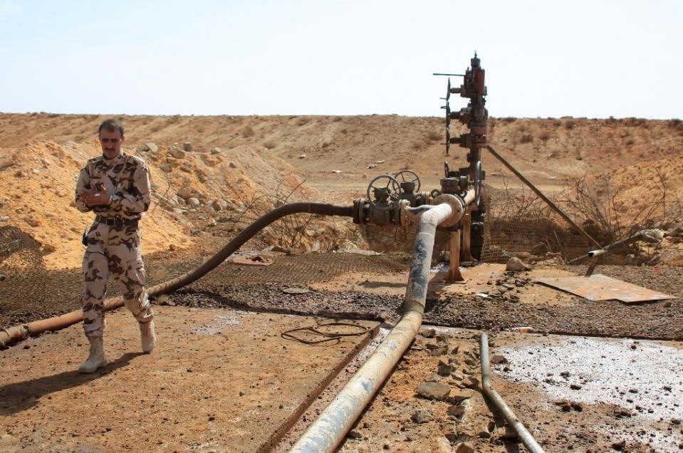 The Syrian regime and the PYD control oil fields in al-Hasakah, Syria.
