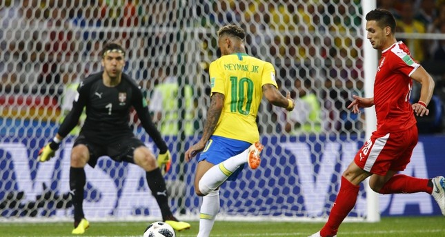 البرازيل تتأهل لثمن نهائي المونديال بعد عبور صربيا بهدفين دون رد