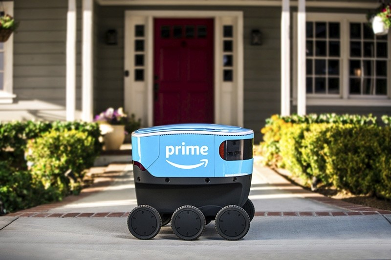 This undated photo provided by Amazon shows a self-driving delivery robot that Amazon is calling Scout. (AP Photo)
