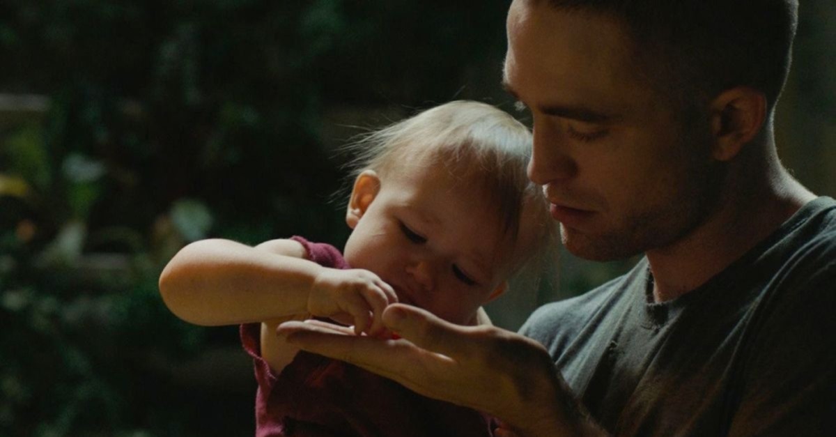 Robert Pattinson as Monte in ,High Life.,