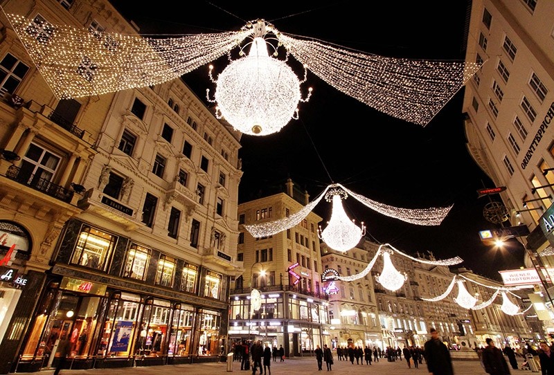 This file photo taken on November 27, 2009 shows Christmas decorations glowing in the old town of Vienna after Vienna officialy lit up the city for the upcoming Christmas (AFP Photo)