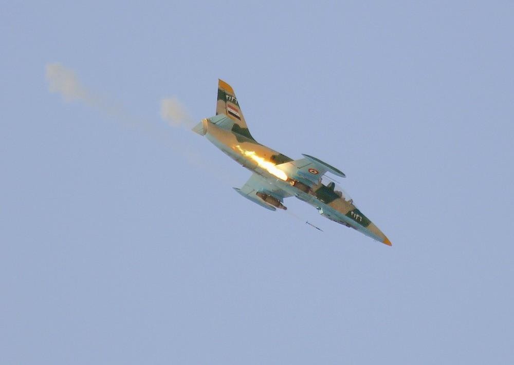 A Syrian warplane (Reuters Photo)