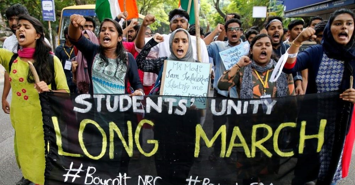 Students shout slogans during a protest march against a new citizenship law, Kochi, Dec. 18, 2019. (Reuters Photo)