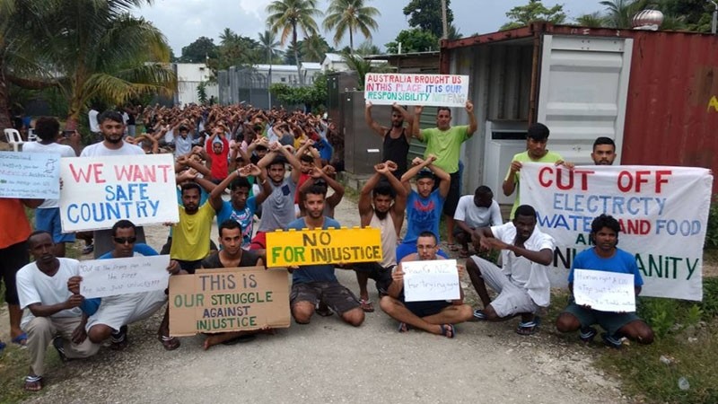 Asylum seekers protest on Manus Island, Papua New Guinea, in this picture taken from social media November 3, 2017. (Reuters Photo)