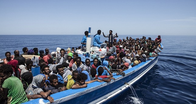 منظمة العفو: حكومات أوروبا متورطة عمداً في الانتهاكات بحق المهاجرين بليبيا