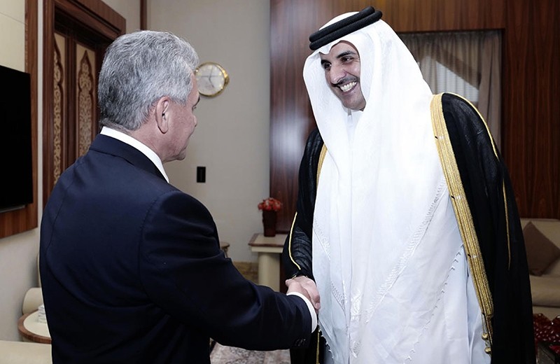 A handout picture released by the Qatar News Agency on Oct. 25, 2017 shows Emir Sheikh Tamim bin Hamad Al-Thani (R) receiving Russian Minister of Defense Sergei Shoigu, Doha, Qatar. (via AFP)