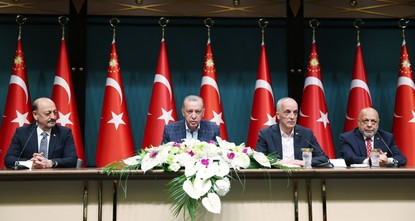 أردوغان يعلن زيادة أجور العاملين بالقطاع العام بنسبة 45 بالمئة