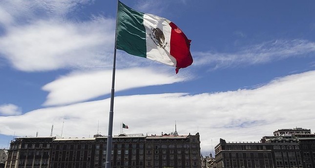 معارضة شديدة لمشروع قانون يهدد علمانية الدولة المكسيكية