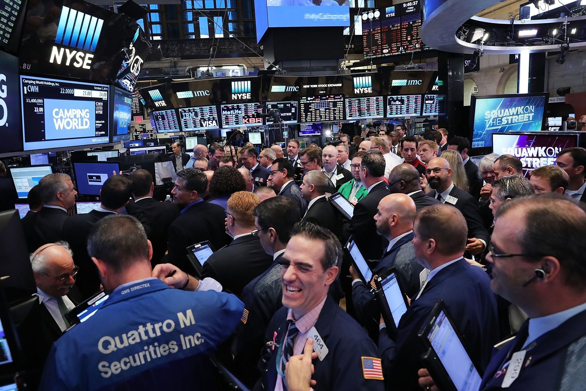 Traders work on the floor of the New York Stock Exchange. The recent soft numbers on the economy may have weakened the case for an increase in the benchmark lending rate by the Federal Reserve.