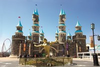 Isfanbul Theme Park features thrilling roller coasters and thematic areas such as a hunted house and jungle safari.