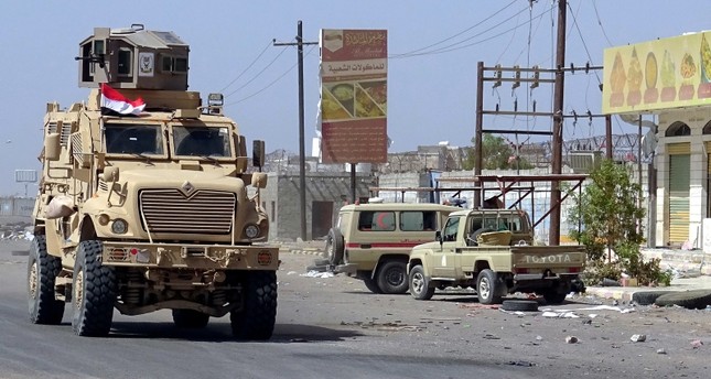 الحكومة اليمنية تعلن موافقتها على المشاركة بمشاورات السويد
