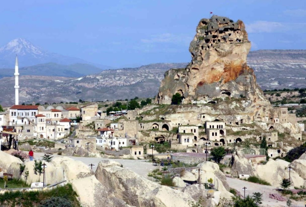 Ortahisar Castle featured a large notebook where residents could submit their comments and feelings about art and the festival.