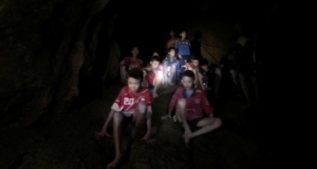 فيفا يدعو أطفال الكهف في تايلاند لحضور نهائي المونديال