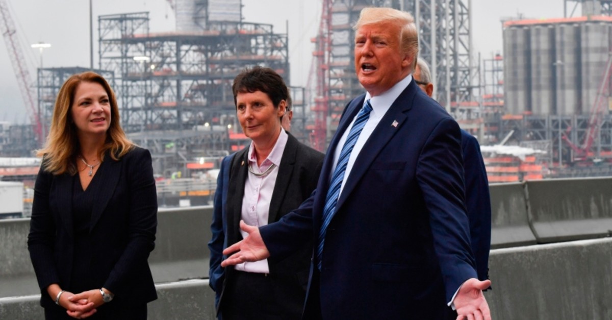 US President Donald Trump tours the Shell Pennsylvania Petrochemicals Complex in Monaca, Pennsylvania, on August 13, 2019. (AFP Photo)