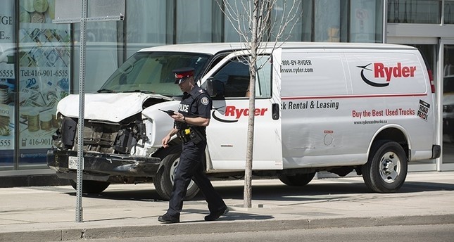 10 قتلى في عملية دهس بمدينة تورينتو الكندية