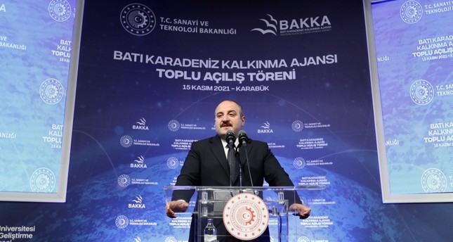 وزير الصناعة والتكنولوجيا التركي مصطفى ورانك وكالة الأناضول
