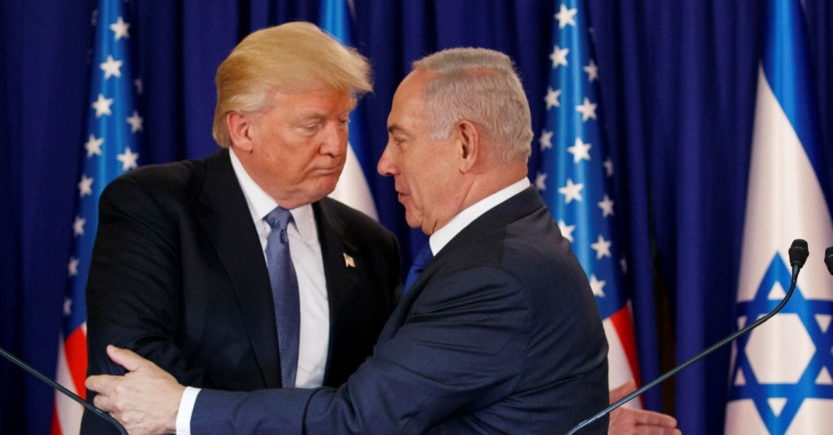 U.S. President Donald Trump shakes hands with Israeli Prime Minister Benjamin Netanyahu after making a joint statement in Jerusalem, May 22, 2017.