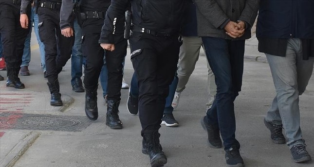 السلطات التركية توقف 23 مشتبهاً في عمليات ضد تنظيمي داعش والنصرة الإرهابيين في ولاياتي إسطنبول وأنقرة الأناضول