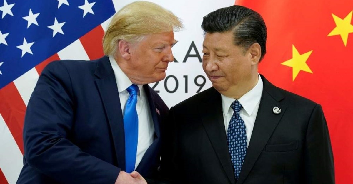 U.S. President Donald Trump (L) meets with China's President Xi Jinping at the start of their bilateral meeting at the G20 leaders summit in Osaka, Japan, June 29, 2019. (REUTERS Photo)