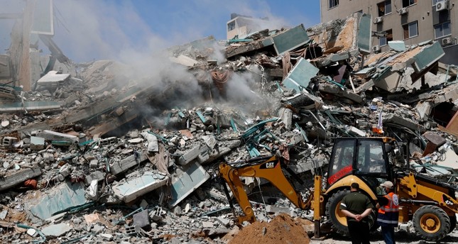 بلدية غزة: إسرائيل دمرت نحو 40 شارعا ومفرقا