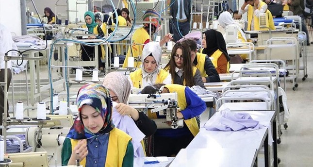 تركيا تجني 1.5 مليار من صادرات الألبسة الجاهزة في يناير