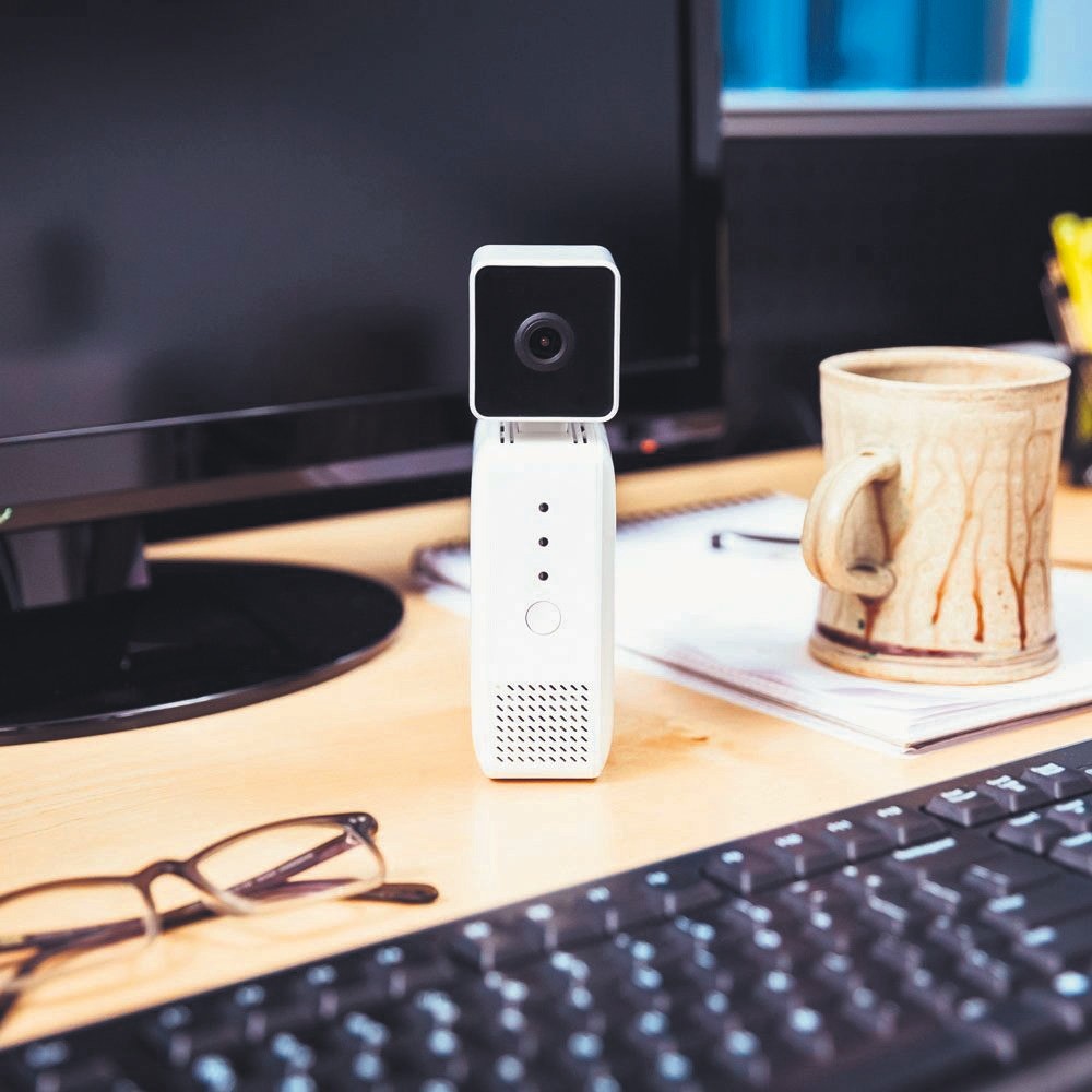 Amazon reveals AIpowered camera Daily Sabah