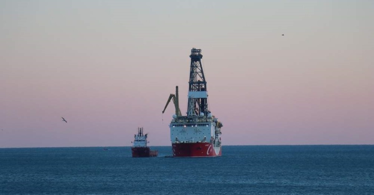Turkish drilling vessel Yavuz drops anchor off the port of Tau015fuu00e7u in the southern Mediterranean province of Mersin, Jan. 11, 2019. (AA Photo)