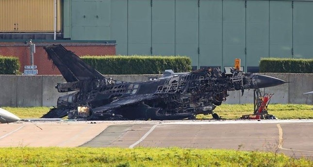 Техники на базе ВВС Бельгии «сожгли» F-16 во время его ремонта