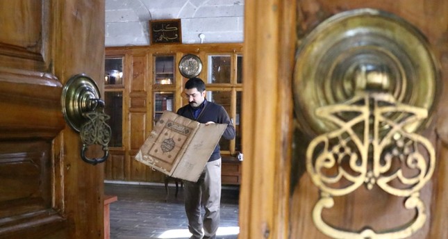 مكتبة راشد أفندي.. تحفة تراثية عثمانية عمرها 223 عاماً