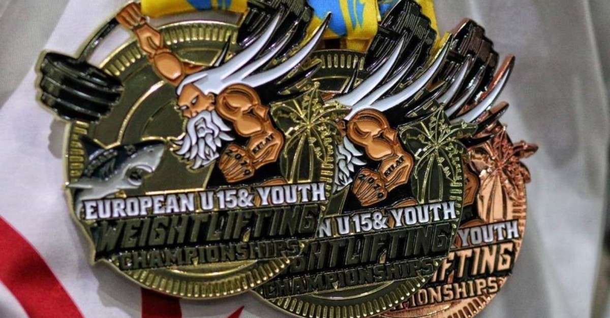 Turkish national weightlifters won a total of 71 medals, including 19 gold, 26 silver and 26 bronze in the EWF Youth and U15 Weightlifting Championships held in Israel. 