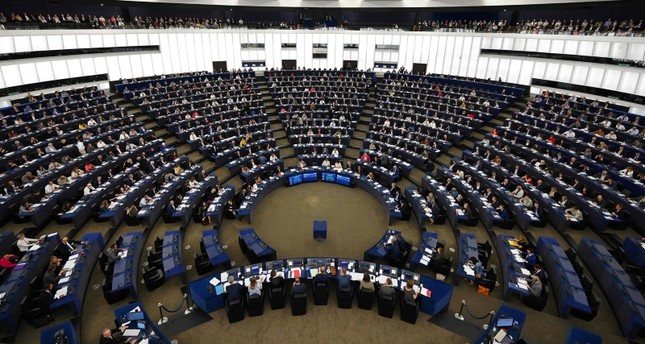 البرلمان الأوروبي يصوت لصالح تأجيل بريكست إذا طلبت لندن ذلك
