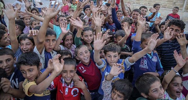 عقب 5 أعوام من الآلام.. سكان جرابلس السورية يحتفلون بالعيد في ديارهم