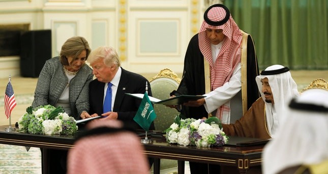 السعودية والولايات المتحدة توقعان اتفاقيات مشتركة بقيمة 280 مليار دولار