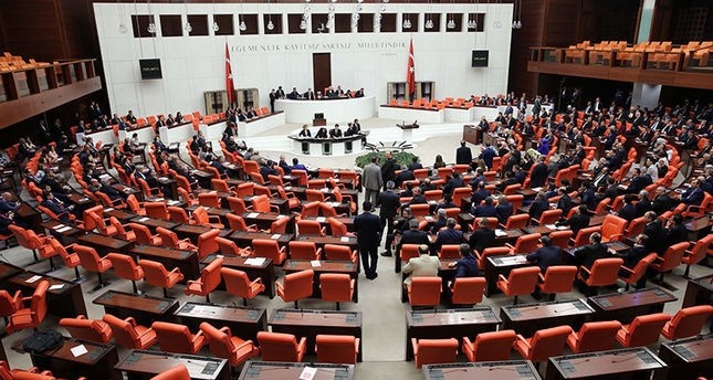 البرلمان التركي يوافق على المادة الثالثة من مقترح التعديل الدستوري للانتقال إلى النظام الرئاسي