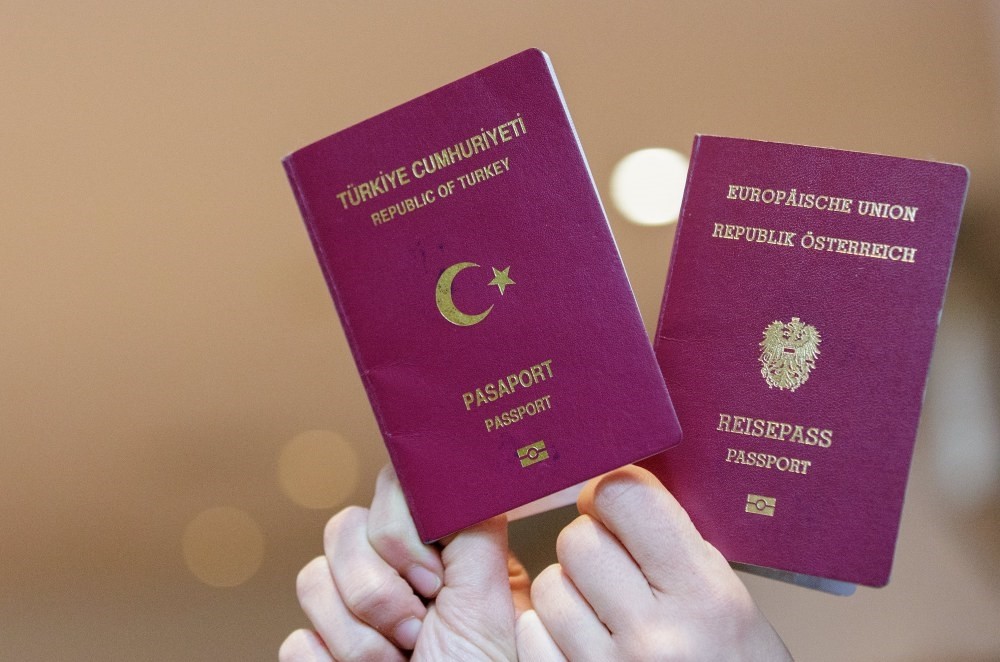 Austrian Interior Minister Wolfgang Sobotka has recently said that those illegally holding dual passports would be fined 5,000 euros.