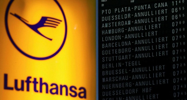 لوفتهانزا الألمانية تلغي 50% من رحلاتها غداً بسبب إضراب العمال
