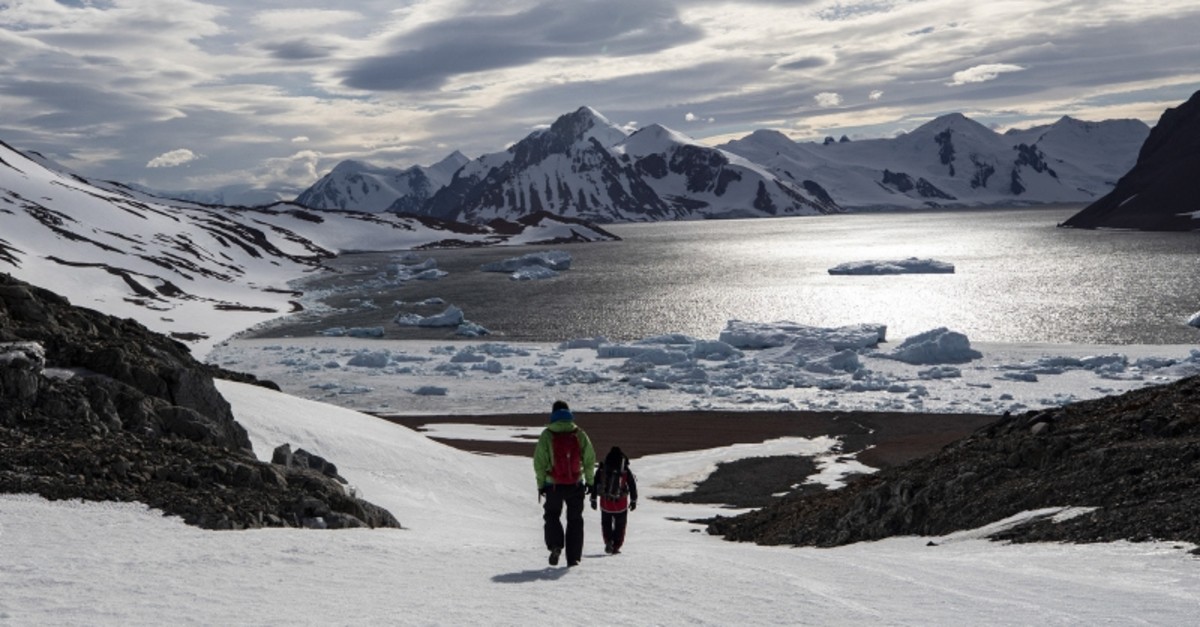 Turkish Scientists Find Bacteria That Can Neutralize Herbicides In Samples From Antarctic Expedition Daily Sabah