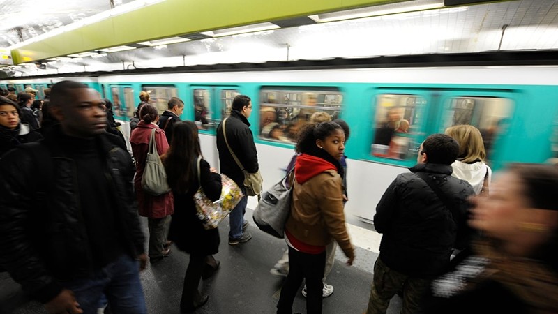 220,000 French women sexually harassed on public transport, report says ...