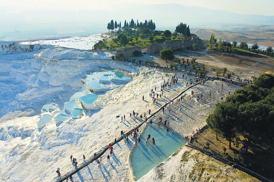 The Pamukkale Travertines in the central Aegean province of Denizli and the thermal facilities there are an important health tourism destination in Turkey.