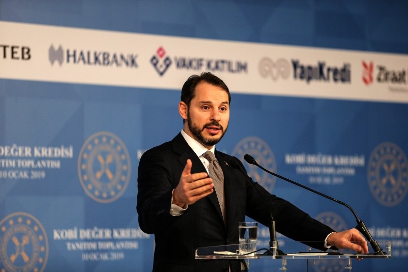 This file photo shows Treasury and Finance Minister Berat Albayrak speaking at an event to introduce a new plan fro SME loans in Istanbul, Jan. 11, 2019. (DHA Photo)