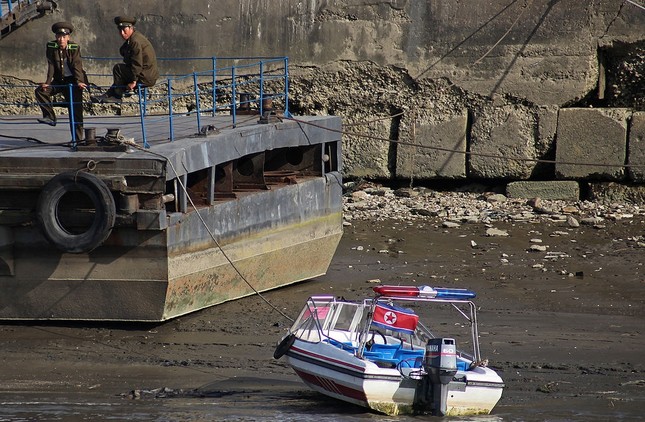 Северная Корея задержала российское рыболовное судно