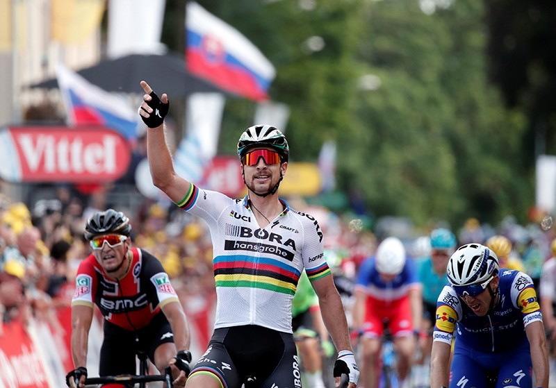 World cycling champion Sagan disqualified from Tour de France | Daily Sabah