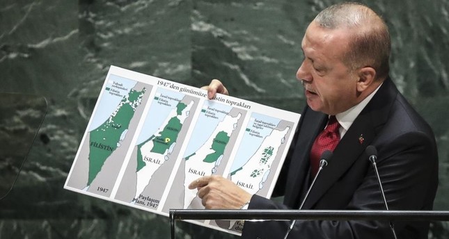 أرشيفية- أردوغان يعرض خريطة توضح التوسع الإسرائيلي على حساب الأراضي الفلسطينية خلال كلمته أمام الجمعية العامة للأمم المتحدة