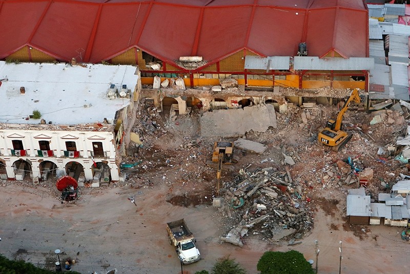An overview of the municipal building, damaged in an earthquake that struck off the southern coast of Mexico late on Thursday, in Juchitan, Mexico, September 9, 2017. (Reuters Photo)