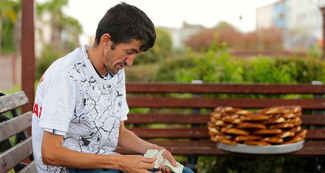 Turkish street seller donates 2-day income to Rohingya Muslims