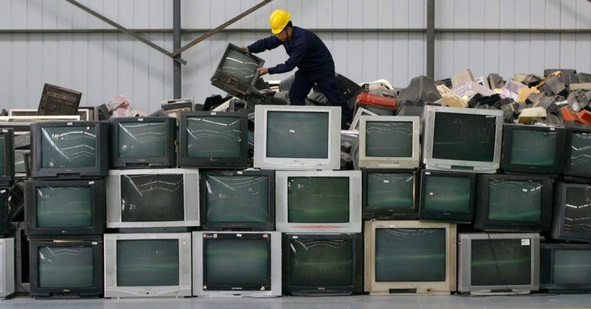 Ewaste Problem to consider with rich materials Daily Sabah