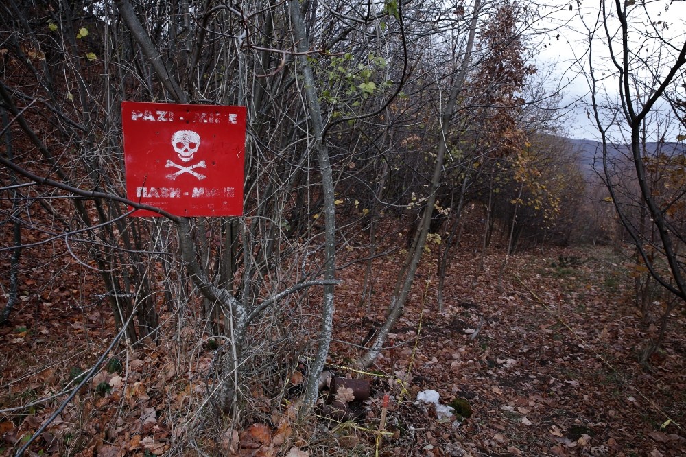 Minefields, which are usually trespassed by wood, and scrap collectors or children who do not pay attention to the warning signs in rural areas, continue to pose a risk to hundreds of thousands of people.