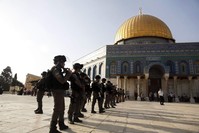 Israeli border police stand guard at the Al-Aqsa Mosque compound, Jerusalem, July 27, 2017. (AP Photo)