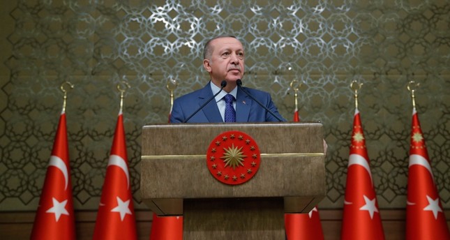 أردوغان: لسنا بحاجة لإذن من أحد لتدمير الإرهابيين