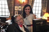 Canan Da?deviren with Stephen Hawking during their meeting at Harvard in April 2016. (DHA Photo) 